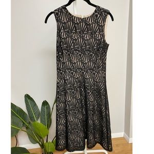 Tommy hilfiger flare lace dress